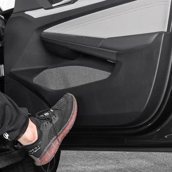 Carbon Fiber Pattern Car Door Anti-kick стикер Интериорна модифицирана защитна подложка за Volkswagen Golf 8 MK8 GTI Rline 2021 2022