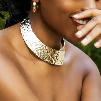 IngeSight.Z Пънк Fold метална тел отворен буци чокър огърлица жени преувеличени злато цвят въртящи моменти яка африкански бижута лято