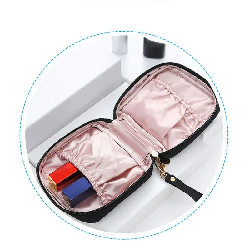 Дамски грим червило ключ слушалки чанти случай пътуване организатор момичета санитарна салфетка подложка торбичка жени сладък тампон съхранение чанта . ' - ' . 5