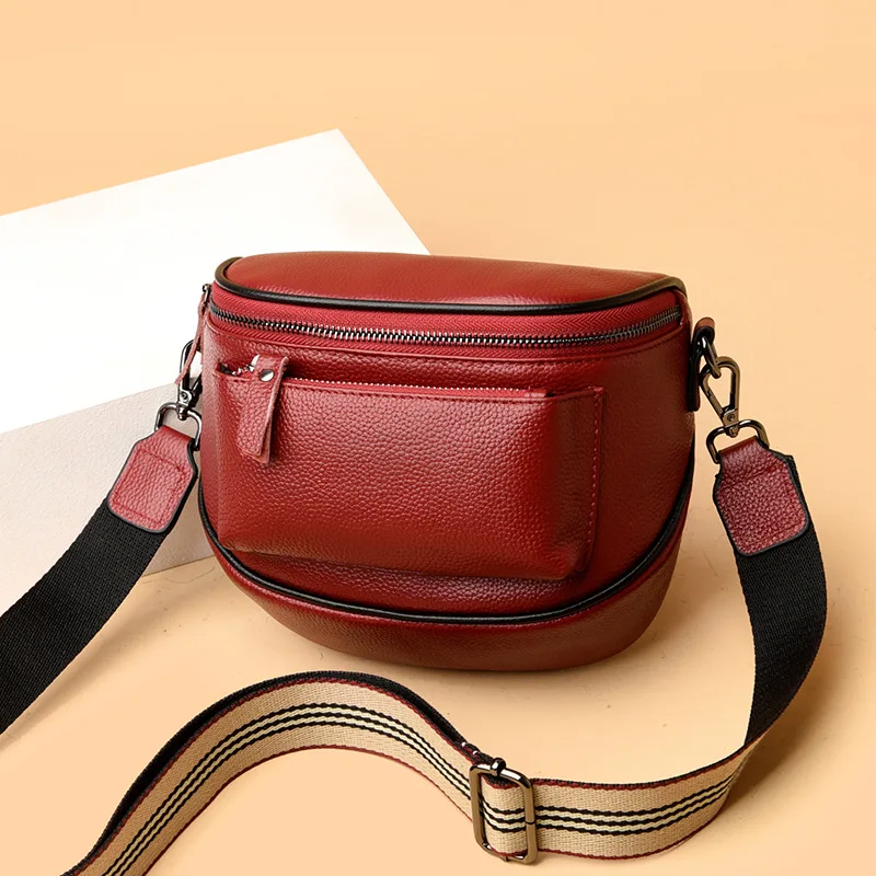 Нова чанта за рамо с марка естествена кожа за 2023 г. луксозна дизайнерска чанта Голям капацитет мека кожа дамска седлова чанта . ' - ' . 4