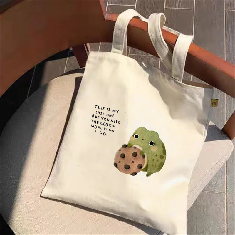 Платно голяма пазарска чанта Чанта за пазаруване Жени Дизайнерски чанти 2021 Момиче мода Случайни голям капацитет сладък пчелен печат чанти за рамо . ' - ' . 2