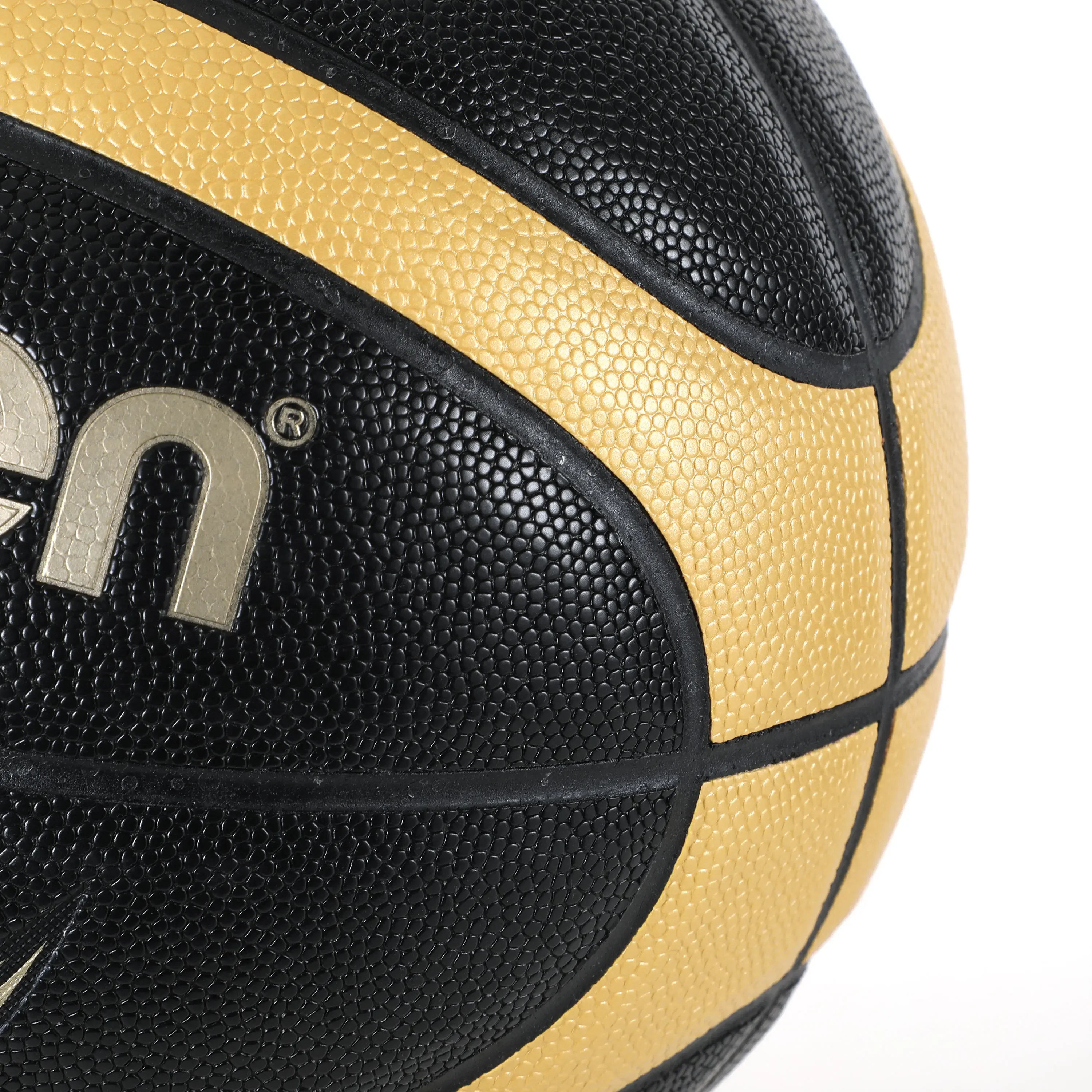 Разтопен размер 5 6 7 Баскетбол EZ-K черно злато PU на открито вътрешни топки жени младежки мъж мач обучение Basketalls . ' - ' . 5